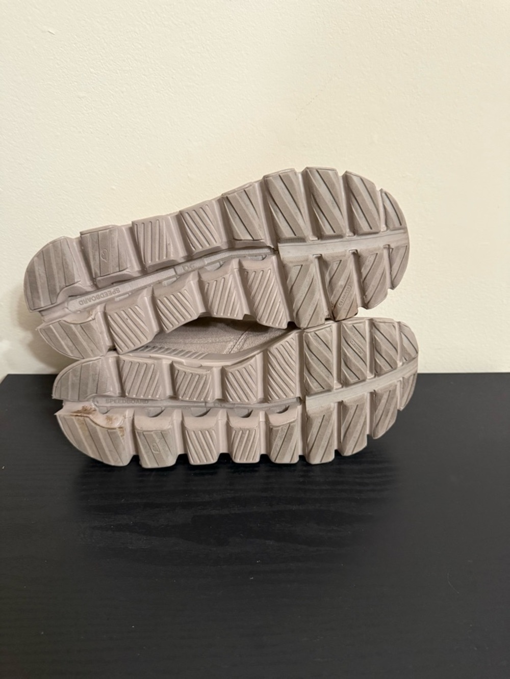 On Running | Shoes | On Cloud Hi Beige Women’s Size 9 - Picture 6 of 7